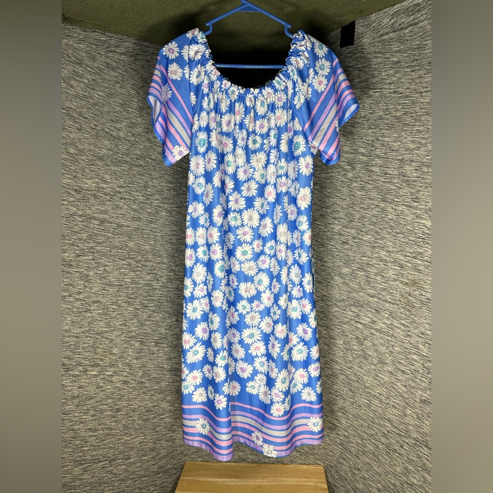 Granada Size Medium Floral Dress.